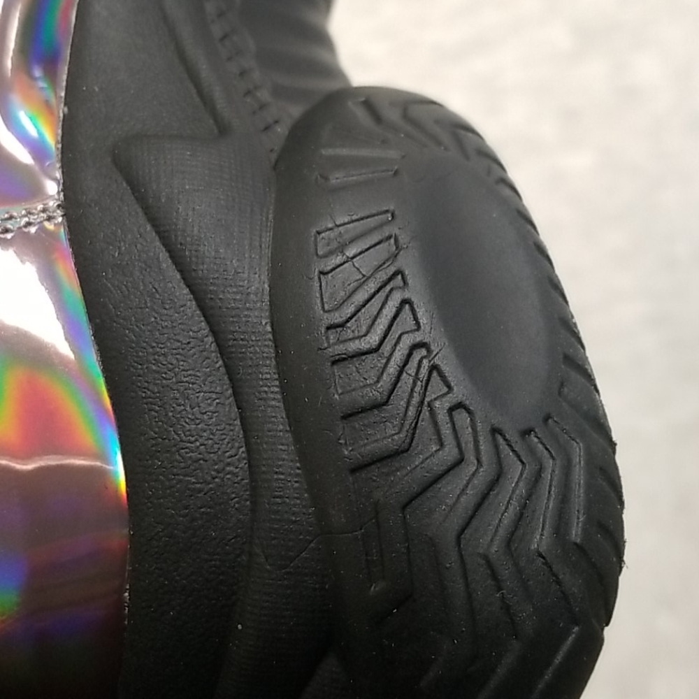 NWT Black Pewder Halogen Fashion Sneakers - Picture 6 of 8